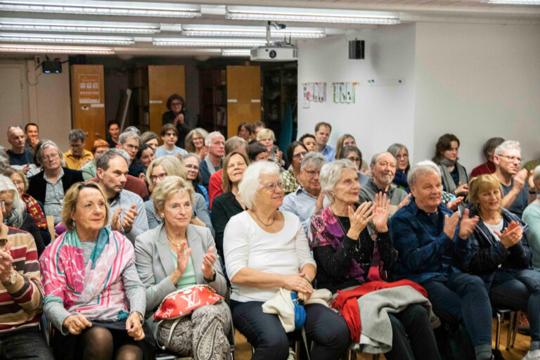 Buchpremiere Wandern für die Seele
